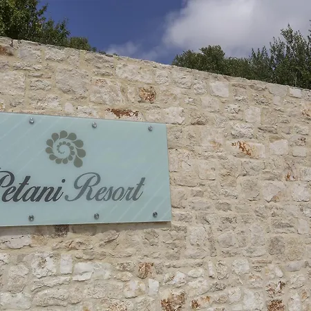 Petani Vóvikes
